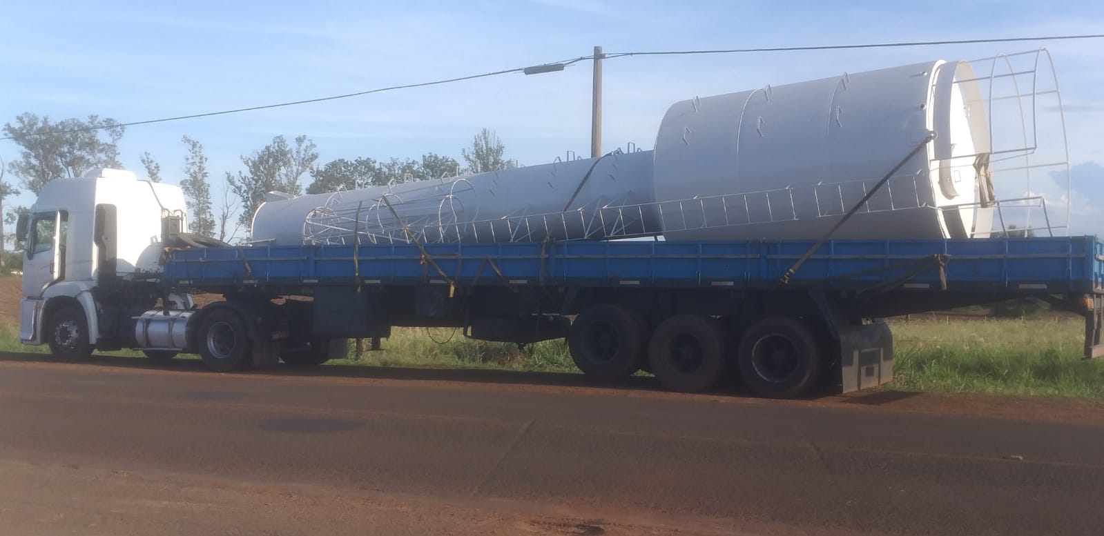 Caixa d'água tipo Taça